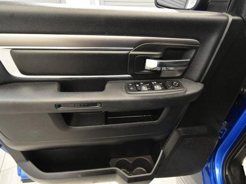 Used 2021 RAM 1500 Warlock w/ Electronics Group AWD/4WD image 13