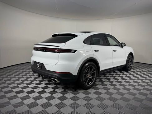 New 2026 Porsche Cayenne image 9