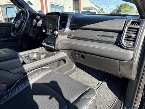 Certified 2024 RAM 2500 Limited image 12