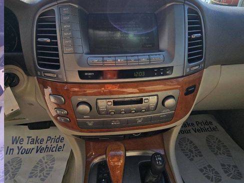 Used 2006 Lexus LX 470 4WD image 20