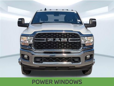 Used 2024 RAM 3500 Big Horn AWD/4WD image 10