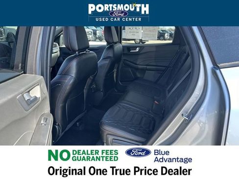 Certified 2023 Ford Escape ST-Line Elite w/ Premium Technology Package image 5