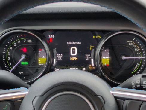 Used 2023 Jeep Wrangler Unlimited Rubicon 4xe image 14