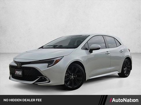 Used 2024 Toyota Corolla XSE FWD image 1