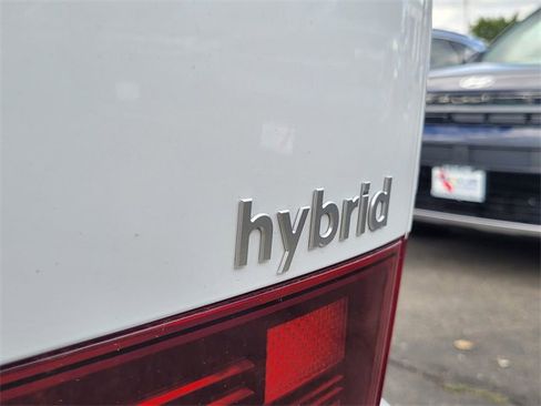 New 2025 Hyundai Santa Fe Limited image 8