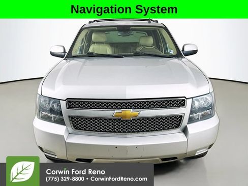 Used 2012 Chevrolet Avalanche LT AWD/4WD image 2