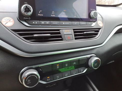 Used 2022 Nissan Altima 2.5 SV image 20