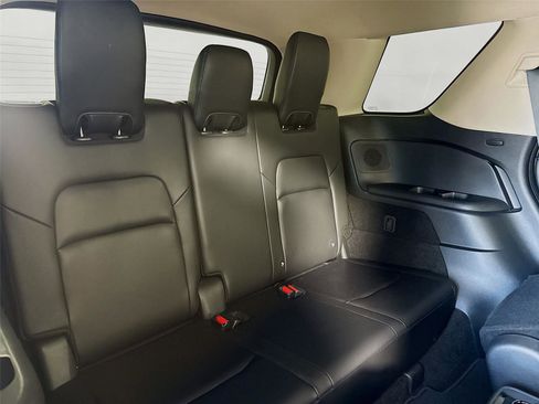 Used 2023 Nissan Pathfinder SL w/ SL Premium Package FWD image 25