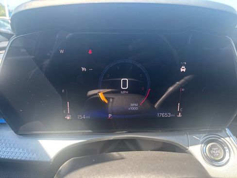 Used 2025 Chevrolet Trax LT w/ LT Convenience Package FWD image 20