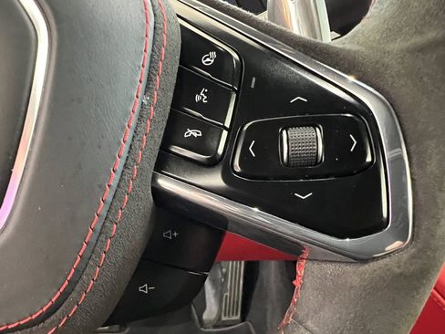 Used 2023 Chevrolet Corvette Stingray Premium Conv w/ Z51 Performance Package image 19