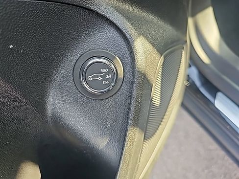 Used 2021 Buick Encore GX Select w/ Advanced Technology Package image 12