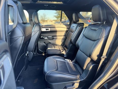 Used 2023 Ford Explorer ST w/ Technology Package image 26