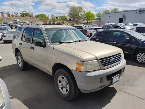 Used 2002 Ford Explorer XLS AWD/4WD image 3