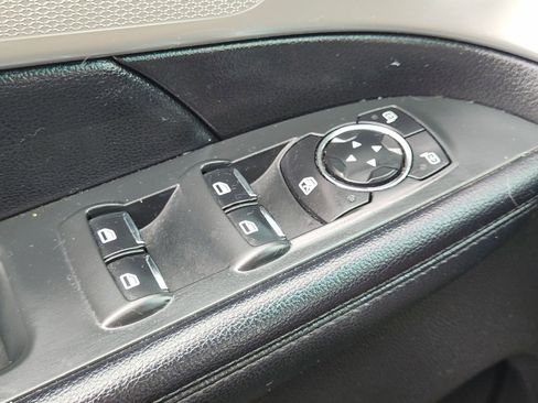 Used 2016 Ford Explorer XLT w/ Equipment Group 202A image 25