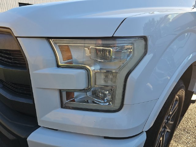 Used 2015 Ford F150 Lariat w/ Equipment Group 502A Luxury RWD image 35