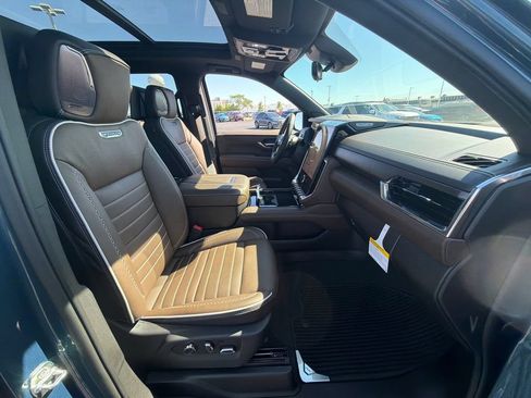 New 2026 GMC Yukon Denali Ultimate AWD/4WD image 46