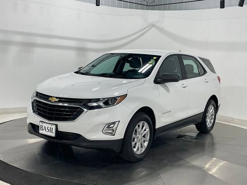 Used 2021 Chevrolet Equinox LS AWD/4WD image 8
