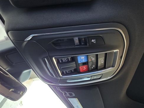 New 2025 Jeep Grand Cherokee L Altitude AWD/4WD image 29