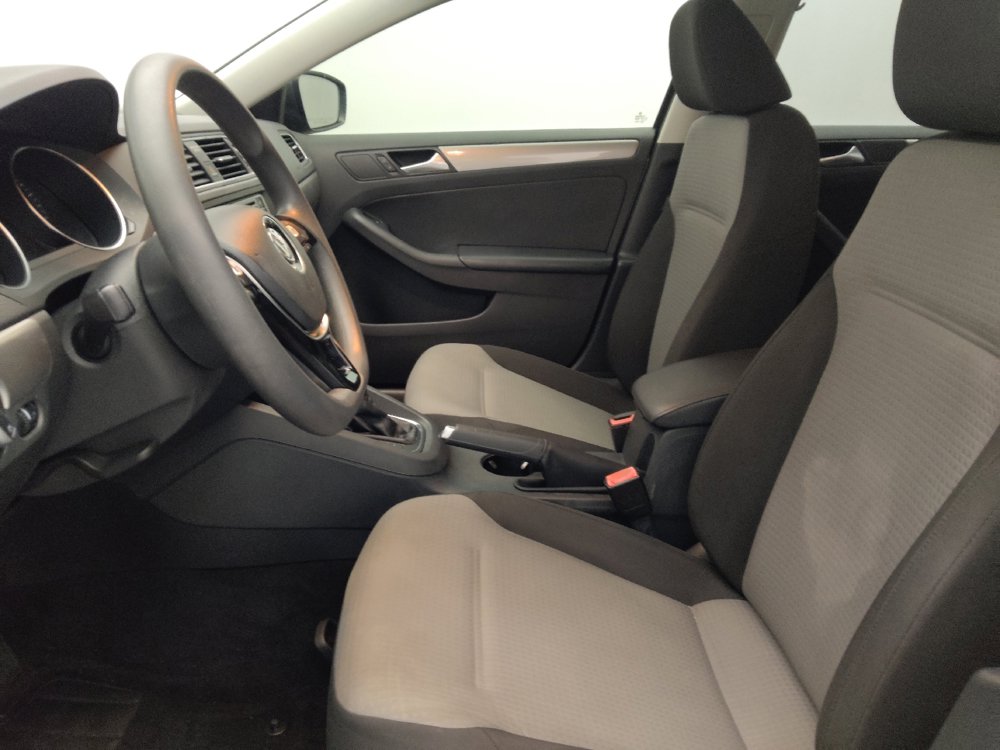 Used 2018 Volkswagen Jetta S FWD image 17