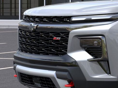 New 2026 Chevrolet Traverse Z71 w/ Driver Confidence Package image 13