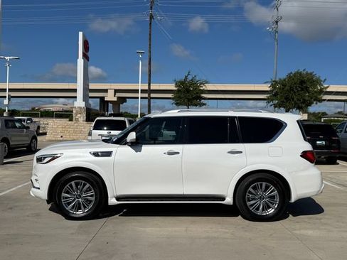 Used 2022 INFINITI QX80 Luxe w/ Cargo Package RWD image 8