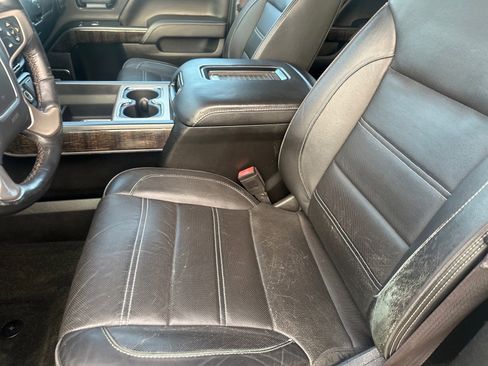 Used 2016 GMC Sierra 3500 Denali w/ Duramax Plus Package image 16