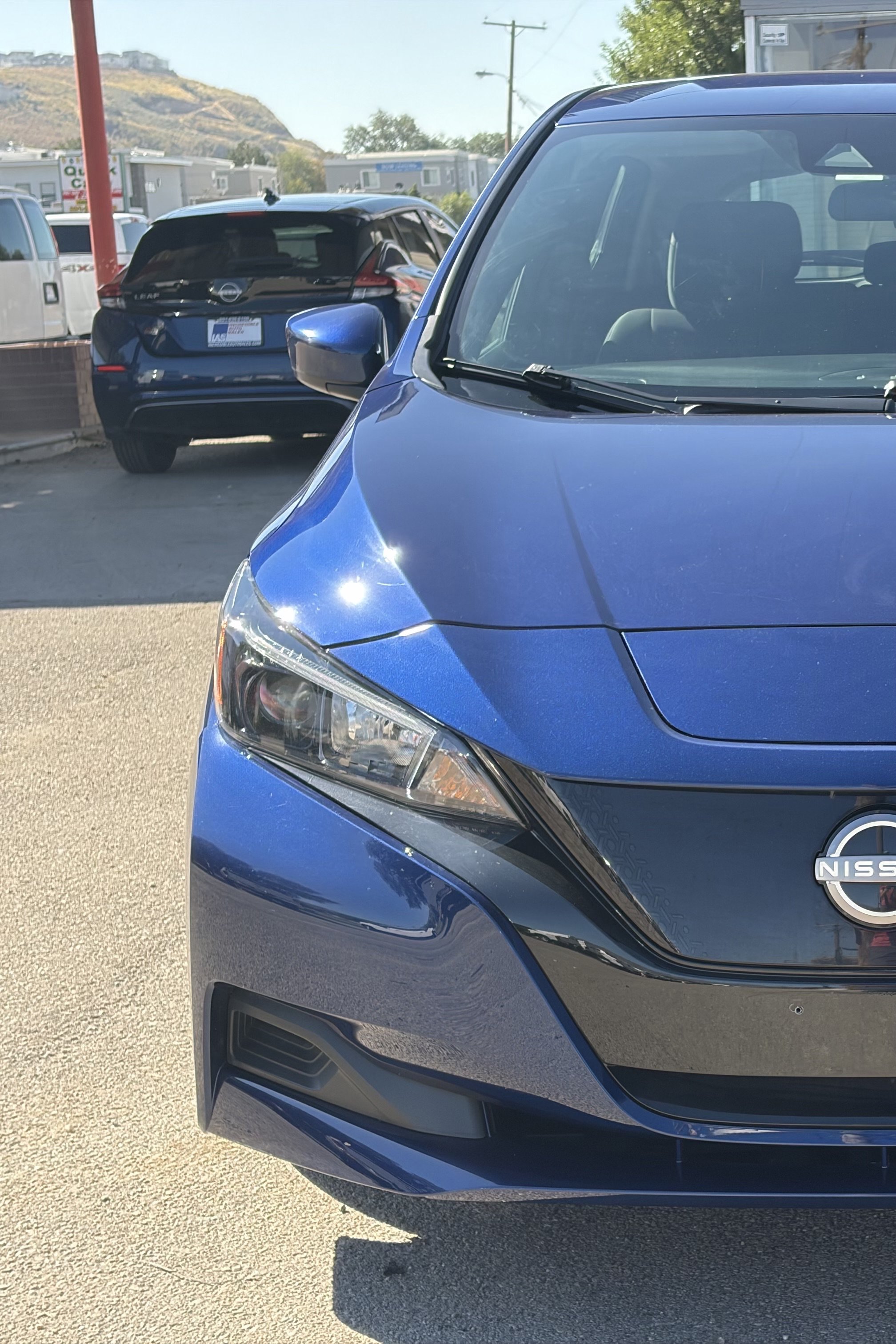 Used 2025 Nissan Leaf S FWD image 9