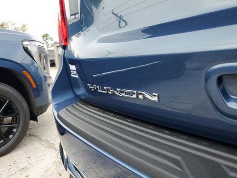 New 2026 GMC Yukon Elevation w/ Elevation Premium Package image 8