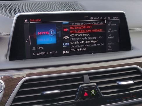 Certified 2022 BMW 740i w/ Premium Package image 23