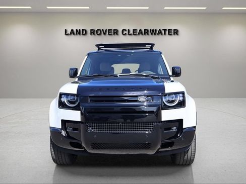 New 2026 Land Rover Defender 110 X AWD/4WD image 8