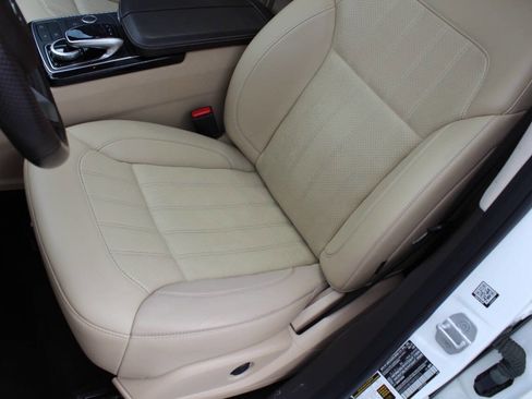 Used 2017 Mercedes-Benz GLE 350 4MATIC image 3