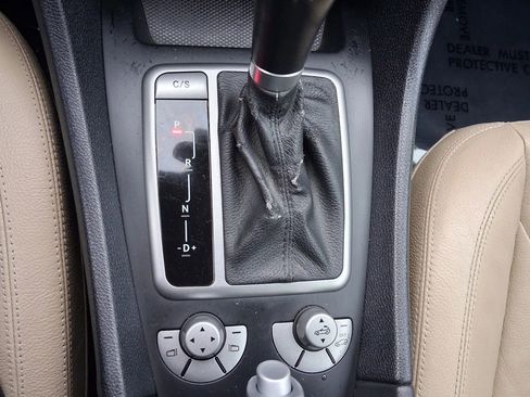 Used 2006 Mercedes-Benz SLK 280 w/ Comfort Pkg image 18