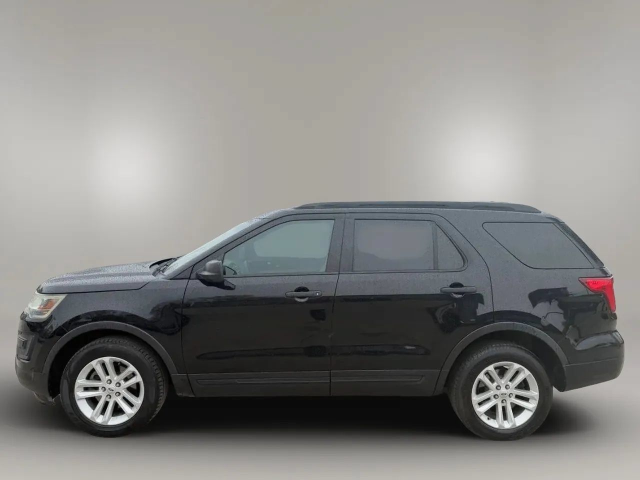Used 2016 Ford Explorer 4WD image 4