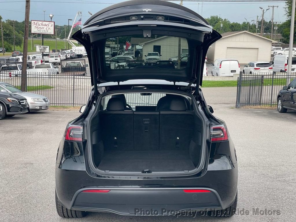 Used 2021 Tesla Model Y Performance AWD/4WD image 9