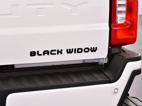 New 2026 Ford F250 Lariat w/ Black Appearance Package AWD/4WD image 12