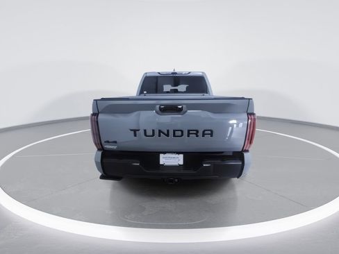 Used 2024 Toyota Tundra Limited AWD/4WD image 8