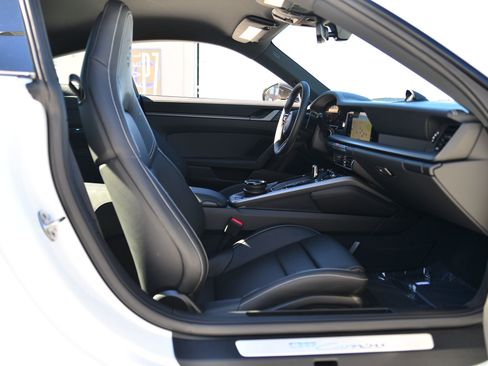Certified 2026 Porsche 911 Carrera image 20