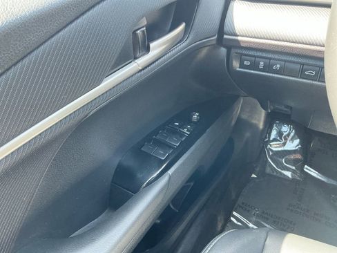 Certified 2025 Toyota Camry SE w/ Convenience Package AWD/4WD image 20