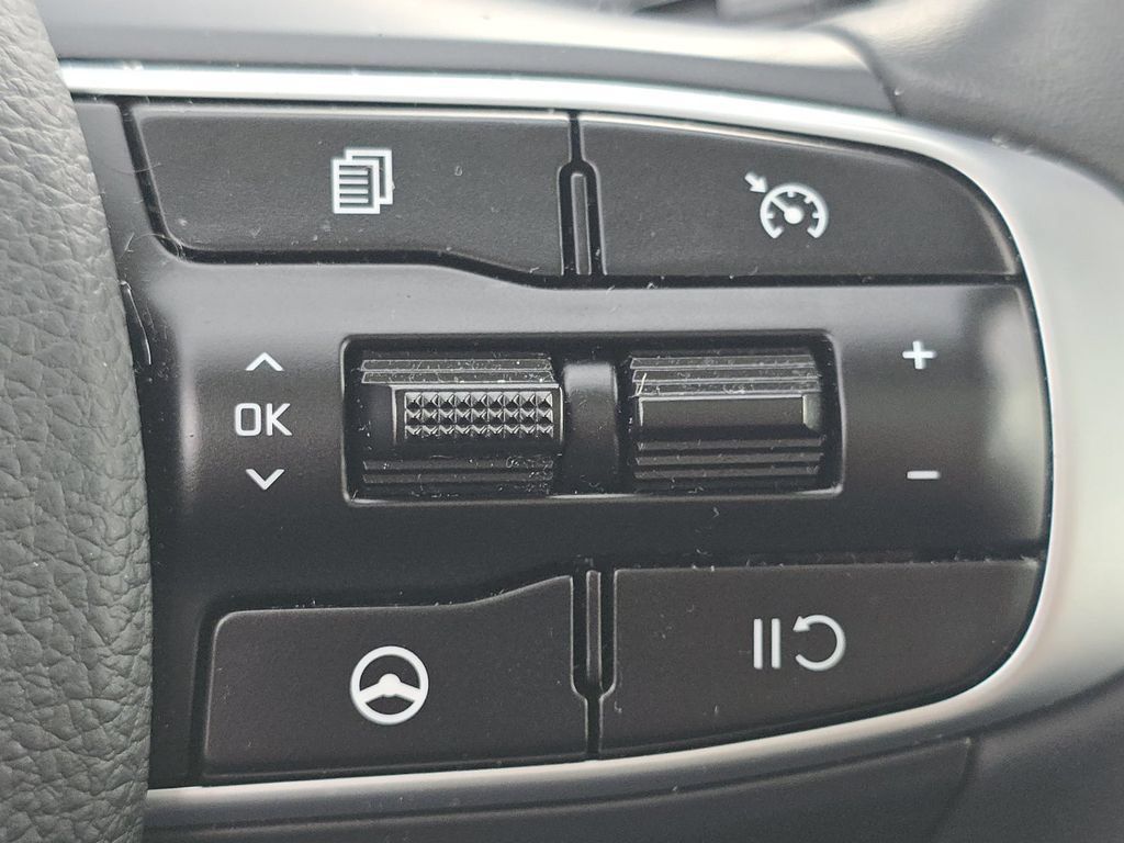Used 2024 Kia K5 EX FWD image 31