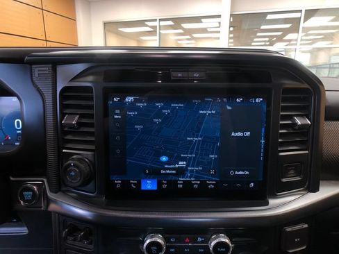 Used 2025 Ford F150 Raptor AWD/4WD image 17