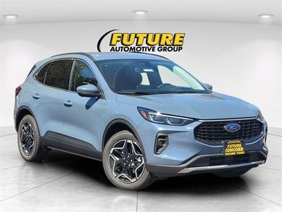 New 2025 Ford Escape Platinum