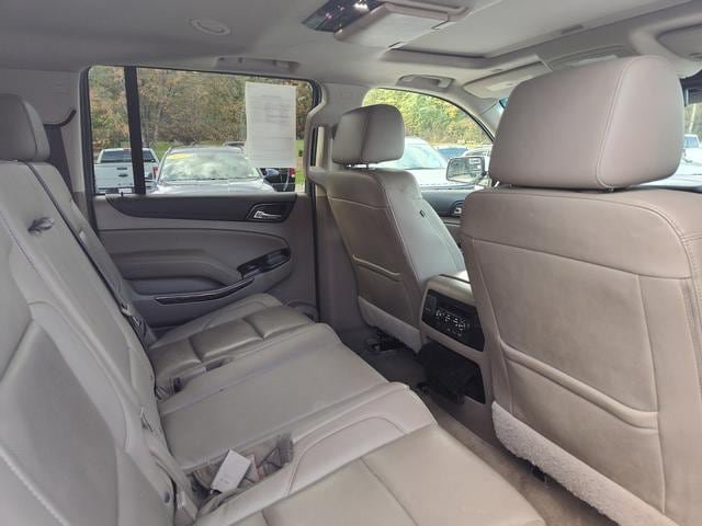 Used 2019 GMC Yukon XL SLT w/ Open Road Package AWD/4WD image 18