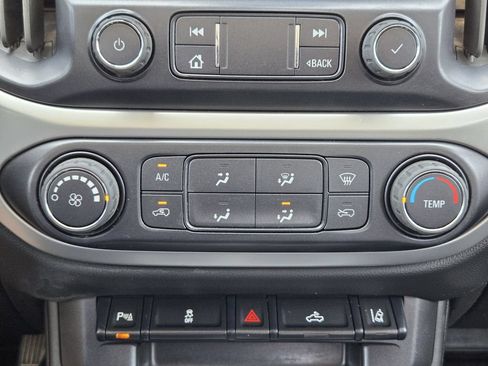 Used 2022 Chevrolet Colorado LT w/ Fleet Safety Package RWD image 20