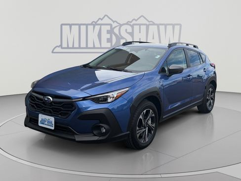 Used 2025 Subaru Crosstrek 2.5i Premium AWD/4WD image 1