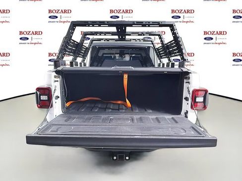 Used 2020 Jeep Gladiator Mojave AWD/4WD image 31