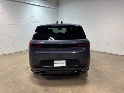 Used 2023 Land Rover Range Rover Sport SE AWD/4WD image 8