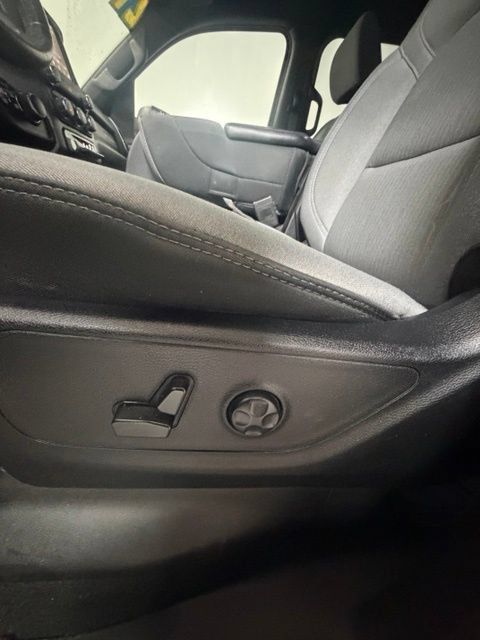 Used 2021 RAM 1500 Big Horn AWD/4WD image 14