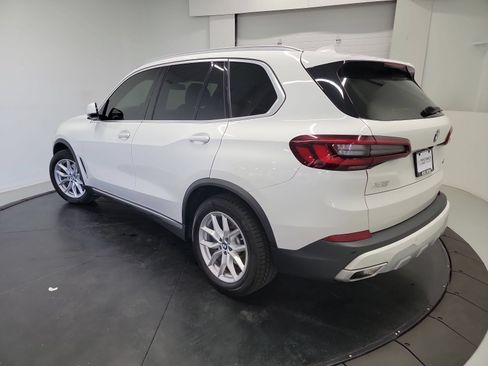 Used 2021 BMW X5 xDrive40i AWD/4WD image 6
