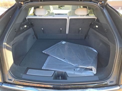 New 2026 Cadillac Lyriq Premium Luxury image 19