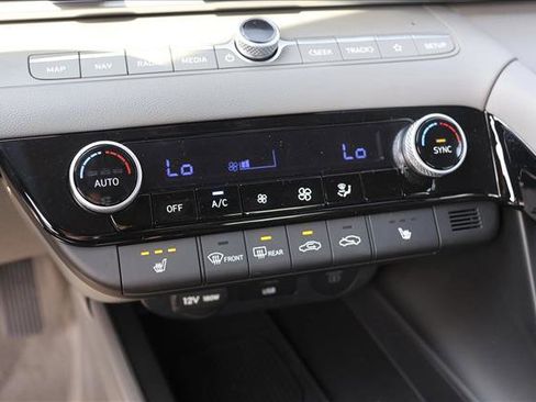 New 2025 Hyundai Elantra SEL image 20